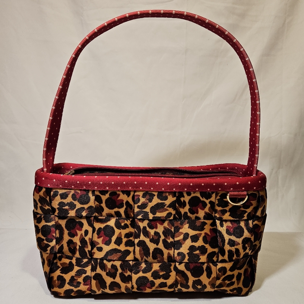 Harveys Disney Couture Seatbelt Bag